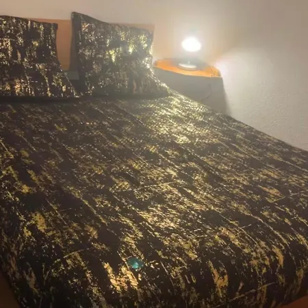 Appartement T3, Proche De La